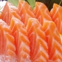 冰鮮三文魚魚腩（去皮、切片）